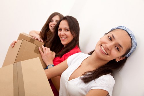 Flexible man and van moving support for Westkensington residents and businesses